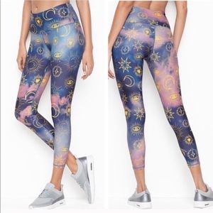 NWT Victoria’s Secret Leggings